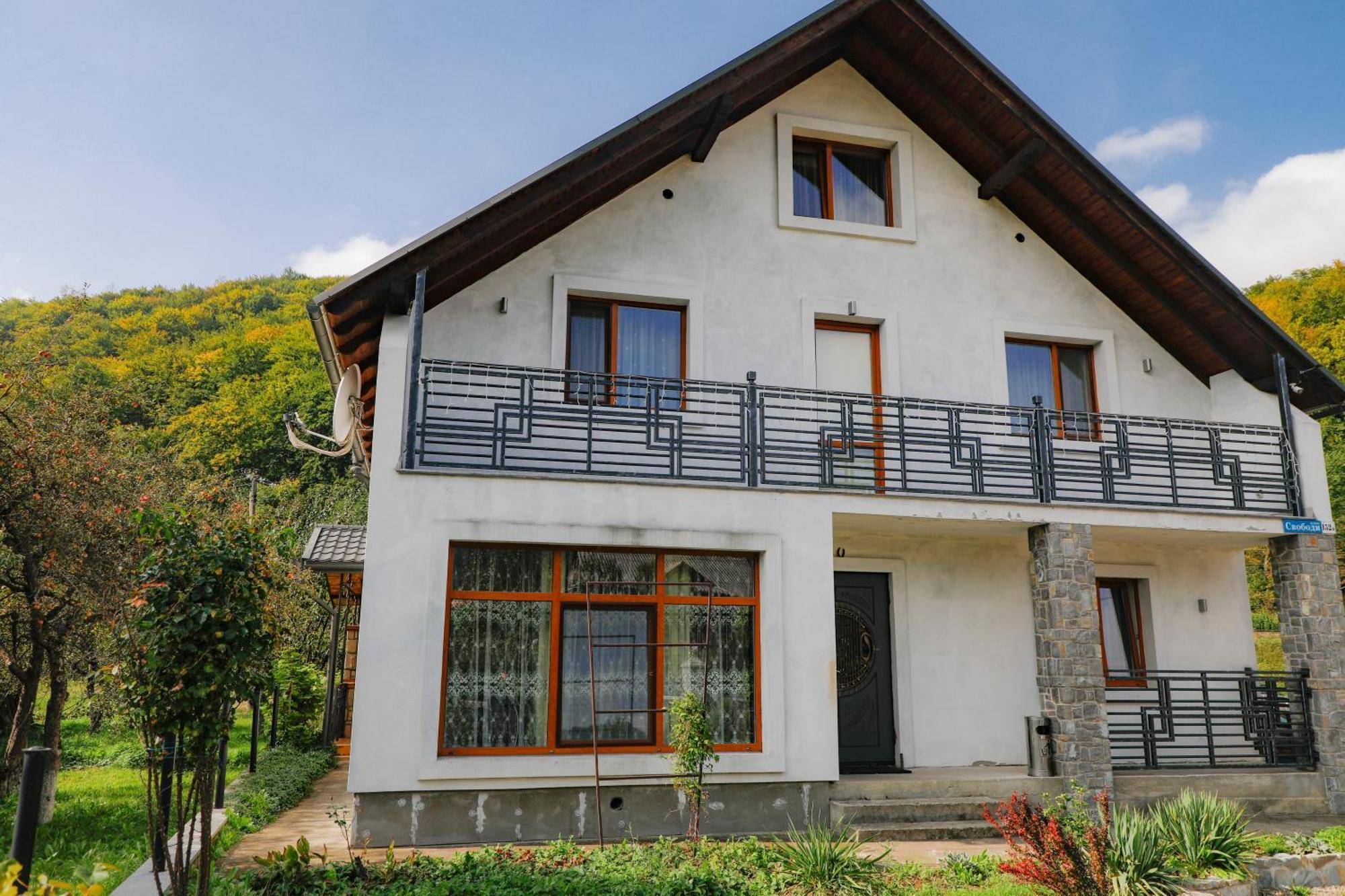 Hotel Фенікс Jaremče Exteriér fotografie